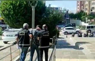 Hatay’da araçtan ve evden hırsızlık yapan 2...