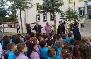 Hisarcık Atatürk İlkokulunda acil durum, tahliye...