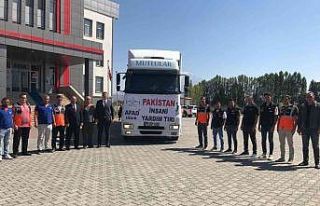 Iğdır’dan Pakistan’daki sel bölgesine yardım...
