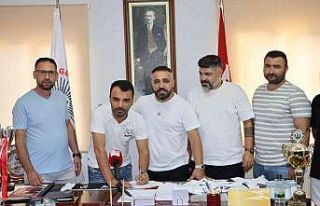 İş adamı Eviz, 6. Kez Kuşadasıspor’a ana sponsor...