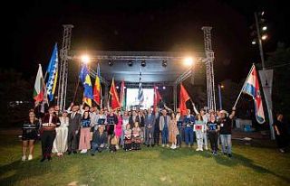 İzmir’de Balkan Kültür Gecesi coşkusu