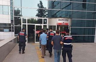 Jandarma, sigara hırsızlarını yakaladı