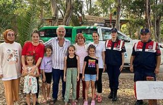 Jandarmadan Kuş Cenneti’nde çevre temizliği