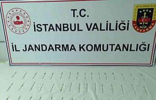 Jandarmadan operasyon: 45 tüp kobra yılanı zehri...