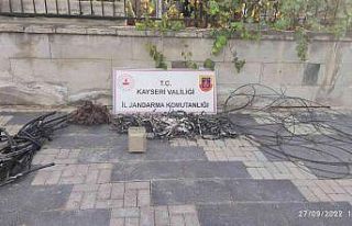 Kablo hırsızlıkları suçüstü yakalandı