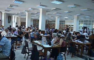 Kahramanmaraş’taki kütüphanelerde ‘KPSS’...