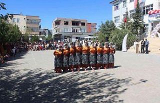 Kahta’da İlköğretim Haftası kutlandı