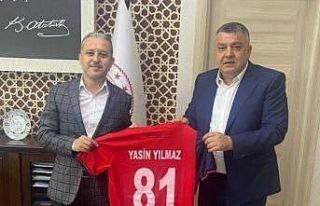 Kapoğlu’ndan Yasin Yılmaz’a Düzcespor forması