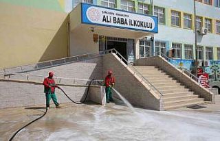 Karaköprü’de eğitim sezonu öncesi okullarda...