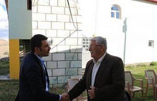 Karlıova Kaymakamı Gilan vatandaşlarla bir araya...