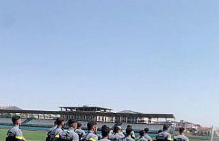 Kars 36 Spor Ziraat Türkiye Kupası hazırlıklarını...