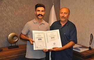 Karslı gazeteciler drone ehliyeti ve sertifikalarını...