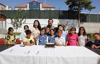 Kaymakam Aydoğan öksüz ve yetim çocukları misafir...