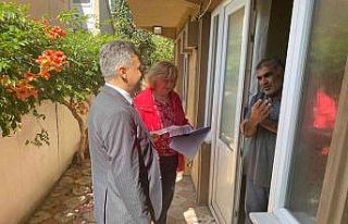 Kaymakam kapı kapı gezip dert dinliyor