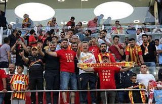 Kayserispor taraftarından Hatay çıkarması
