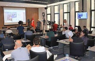 Keçeci; “Masasından sandalyesine haczedilmiş...