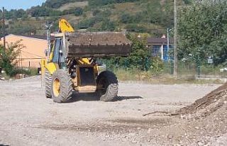 Kepçe operatörü olmak için sınavda ter döktüler