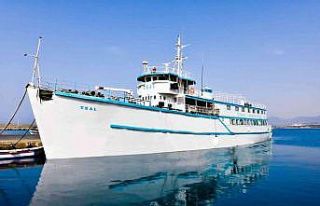 Kıbrıs’ın ilk yüzen gemi müzesi Girne Limanı’nda...