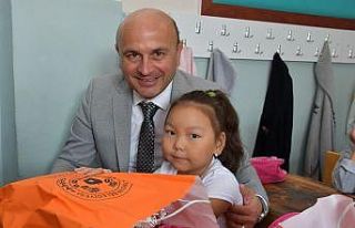 Kırtasiyeler, Başkan Amca’dan