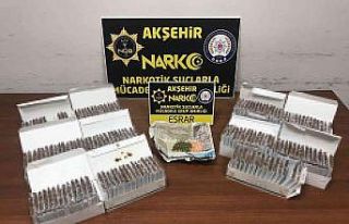 Konya’da 3 bin 300 adet doldurulmuş makaron ele...