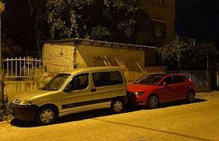 Küçükçekmece’de sokak ortasında genç kadına...