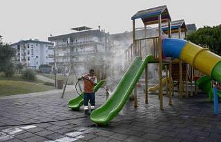 Kuşadası’nın farklı mahallelerinde temizlik...