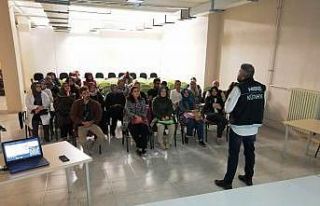 Kütahya’da öğretmen ve annelere uyuşturucu eğitimi