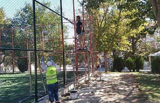 Kütahya’da parklar renkleniyor