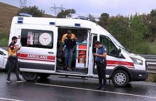 Kuzey Marmara Otoyolu’nda ıslak zeminde kontrolden...