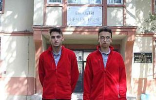 Liseli gençler Avrupa yolcusu