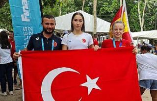 Malatyalı yüzücülerde dünya ikinciliği sevinci