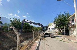 Manisa’da sulama kanalları temizlendi