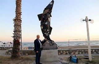 Mersin’de Sardalya heykeli Karaduvar’ın simgesi...