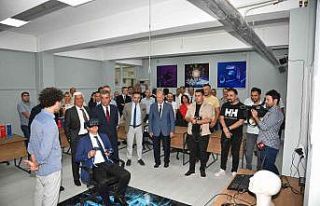Meslek lisesinde Sanal Gerçeklik Eğitim Sınıfı...