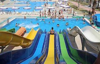 Mezitli Belediyesinin Aquapark’ndan 36 bin kişiyi...