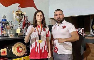 Milli sporcu Sudenur, gözünü zirveye dikti