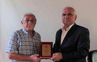 Müftülük emektarlarından Mustafa Yiğit din görevlileriyle...