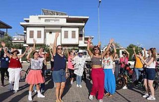 Nazilli’de ’Süslü Kadınlar’ bisiklet turu...