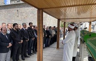 Necati Göktuğ toprağa verildi