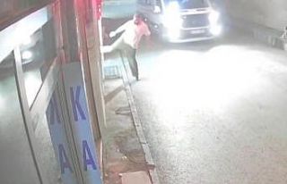 Nedenini kimse anlayamadı, önüne gelen dükkanın...