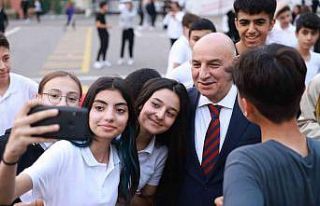 Öğrencilerden Keçiören Belediye Başkanı Altınok’a...