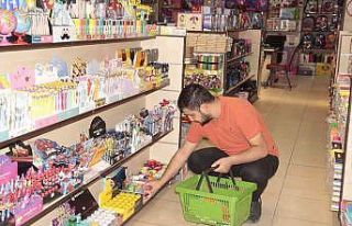 Okulların başlamasıyla kırtasiyelerde yoğunluk