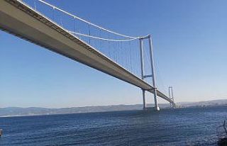 Osmangazi Köprüsü’nden atlayan şahsın arama...