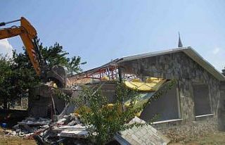 Osmangazi’de ruhsatsız yapıyla mücadeleye devam