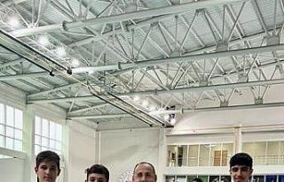 Osmangazili yıldızlar madalyaya doymuyor