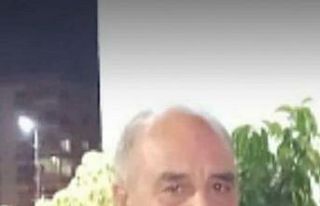 Otomobil ile çarpışan motosiklet sürücüsü hayatını...