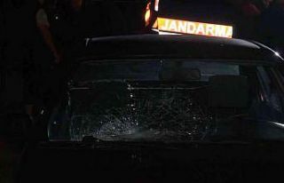 Otomobilin çarptığı genç ağır yaralandı