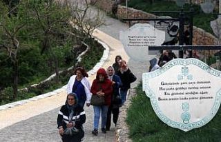 Özlem ve hasretin dile geldiği “Mani Yolu”