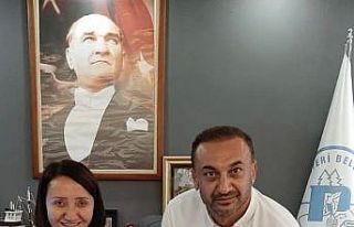 Pazaryeri Belediyesi’nden çalışanlarına bin...