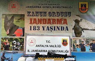 Piyasaya sürülmeye hazırlanan 5 kilogram uyuşturucuya...